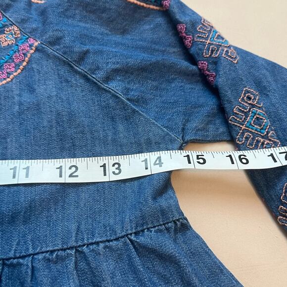 Wrangler Girls Embroidered Tiered Swing Denim Shirt Size Medium - Picture 5 of 7